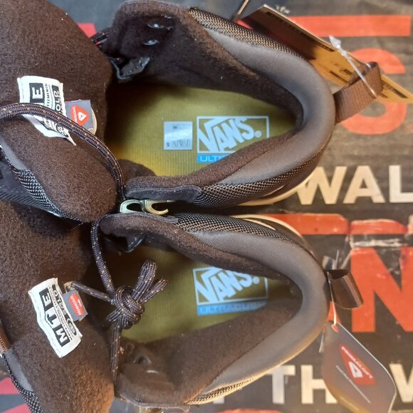 Vans Men's 9/Women's 10.5 Ultrarange Exo Hi MTE 2 Demitasse Brown Boots - Picture 2 of 14